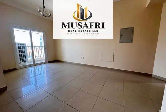 100834424 - Property Image 3