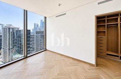 Apartment - 4 Bedrooms - 6 Bathrooms for rent in Jumeirah Living Business Bay - Peninsula - Business Bay - Dubai