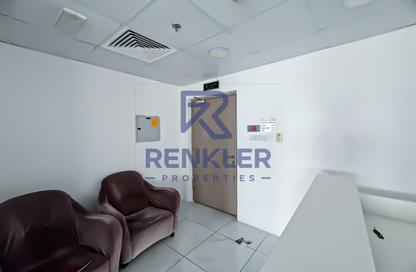 Office Space - Studio - 2 Bathrooms for rent in One Lake Plaza - JLT Cluster T - Jumeirah Lake Towers - Dubai