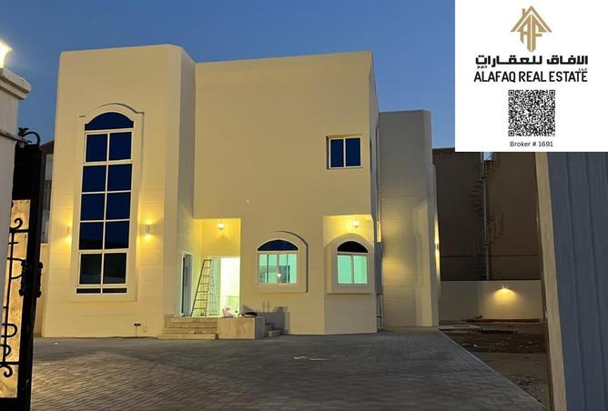 139677800 - Property Image 2