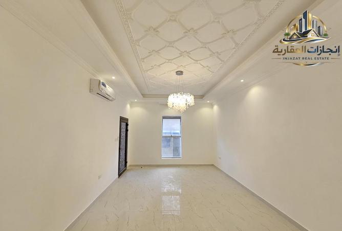 70670347 - Property Image 3