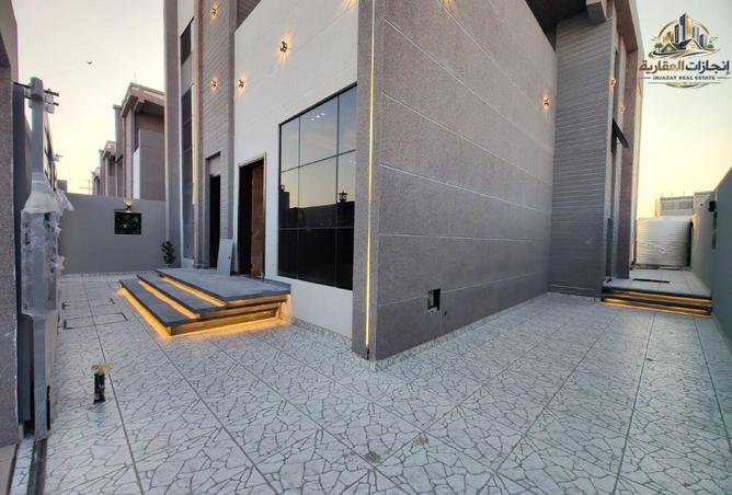 82373951 - Property Image 3