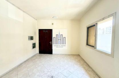 Apartment - Studio - 1 Bathroom for rent in Muwailih Building - Muwaileh - Sharjah