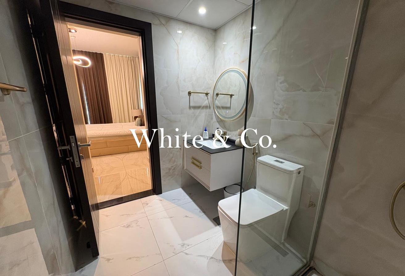 Large Study | Fully Furnished | Pool View photo 10
