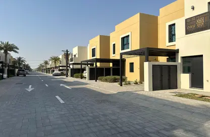 Townhouse - 3 Bedrooms - 4 Bathrooms for sale in Sharjah Sustainable City - Sharjah