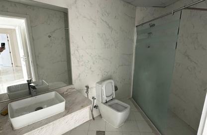 Apartment - 3 Bedrooms - 3 Bathrooms for rent in Al Khan Corniche - Al Khan - Sharjah