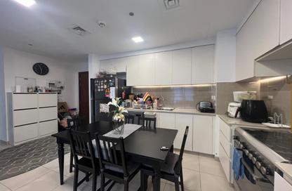 Apartment - 2 - 2 for sale in Hayat Boulevard 1B - Hayat Boulevard 1 - Hayat Boulevard - Town Square - Dubai