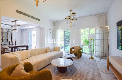 فيلا - 3 غرف نوم - 3 حمامات للبيع في الغدير - الغدير - البحيرات - دبي