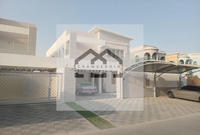 135617804 - Property Image 2