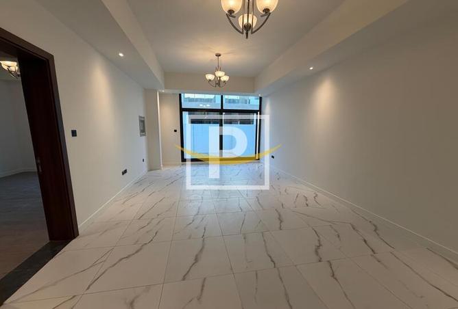 73111064 - صورة العقار 3