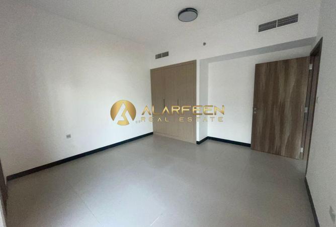 60911921 - Property Image 2