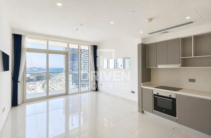 Apartment - 2 Bedrooms - 3 Bathrooms for rent in Sunrise Bay Tower 1 - Sunrise Bay - Emaar Beachfront - Dubai Harbour - Dubai