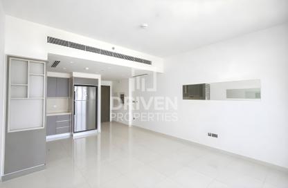 Apartment - 2 Bedrooms - 3 Bathrooms for rent in Sunrise Bay Tower 1 - Sunrise Bay - Emaar Beachfront - Dubai Harbour - Dubai