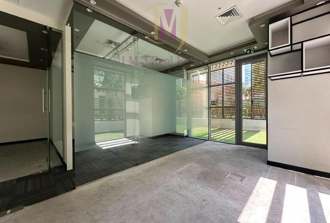 136553385 - Property Main Image