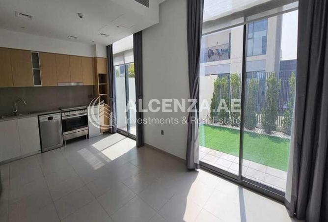 104120729 - Property Image 2