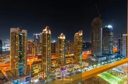 Apartment - 2 Bedrooms - 2 Bathrooms for rent in Burj Royale - Downtown Dubai - Dubai