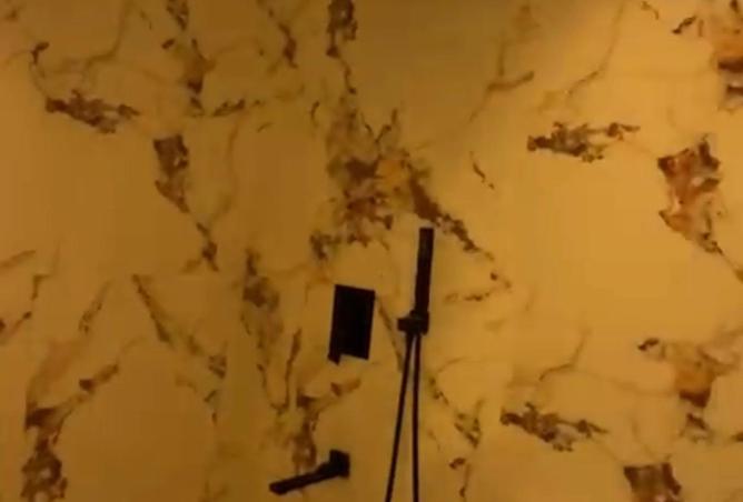 76982933 - Property Image 3