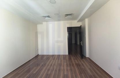 Apartment - 2 - 1 for rent in Muweileh Community - Muwaileh Commercial - Sharjah Apartment - 2 - 1 for rent in Muweileh Community - Muwaileh Commercial - Sharjah