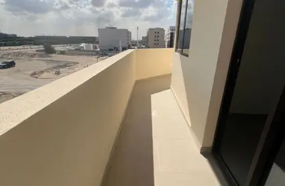 Apartment - 1 Bedroom - 2 Bathrooms for rent in AlFalah - Muwaileh Commercial - Sharjah