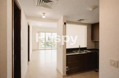 Apartment - 1 - 2 for sale in Burooj Views - Marina Square - Al Reem Island - Abu Dhabi Apartment - 1 - 2 for sale in Burooj Views - Marina Square - Al Reem Island - Abu Dhabi