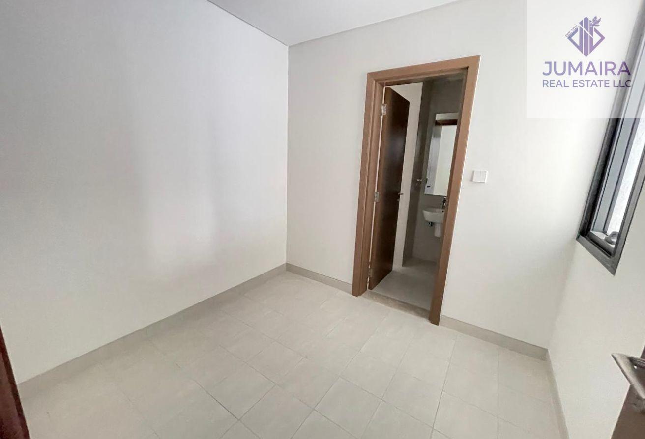 Premium Beachfront 4BR Villa | Al Marjan Island