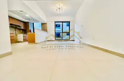 Apartment - 2 Bedrooms - 3 Bathrooms for rent in Jumeirah Garden City - Al Satwa - Dubai