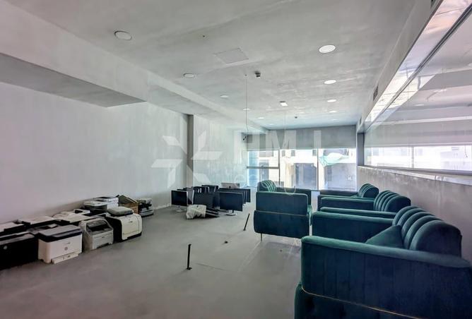 100405267 - Property Image 2