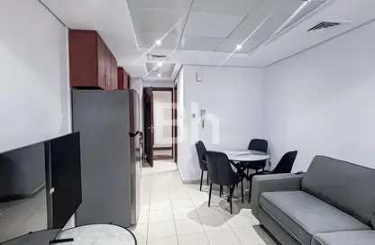 Apartment - 1 Bathroom for rent in Lake View Tower - JLT Cluster B - Jumeirah Lake Towers - Dubai