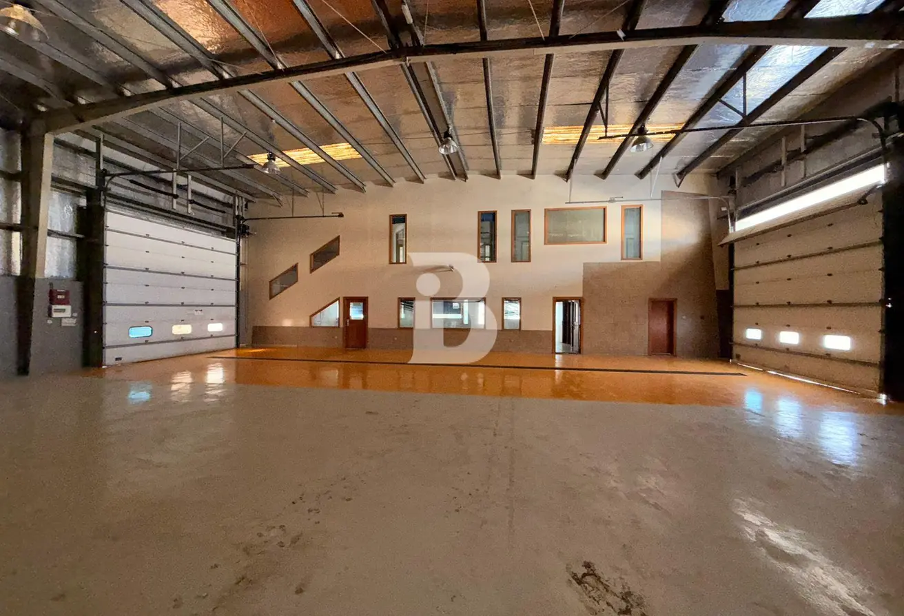 92693791 - Property Main Image