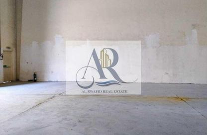 Warehouse - Studio for rent in Umm Al Thuoob - Umm Al Quwain