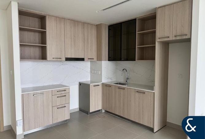 80270329 - Property Image 3