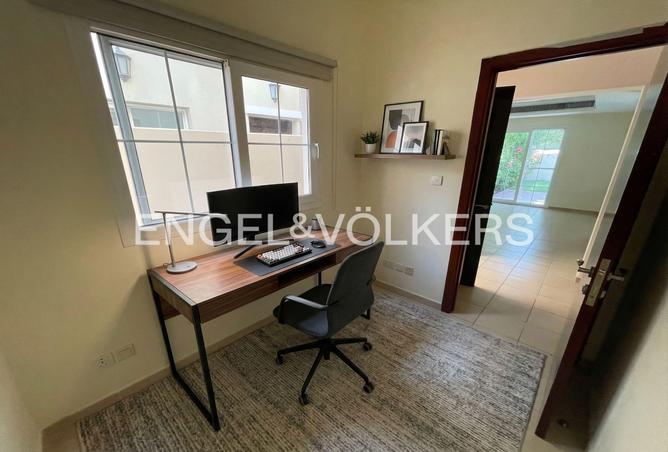 74623728 - Property Image 3