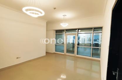 Apartment - 1 - 2 for rent in Lake City Tower - JLT Cluster D - Jumeirah Lake Towers - Dubai