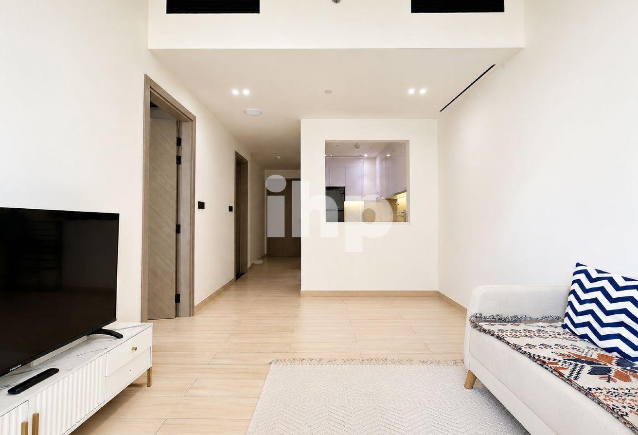 Spacious & Modern| Premium Finishes|Move in Ready photo 11