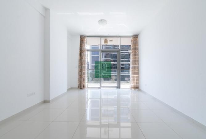 130677810 - Property Image 2