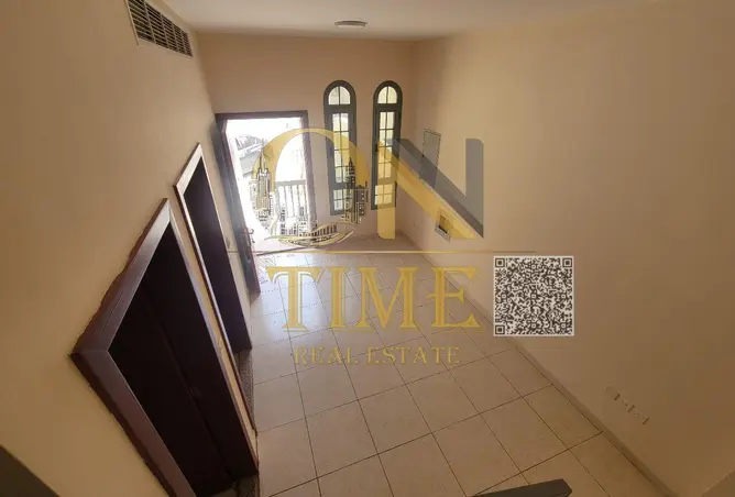 156926813 - Property Image 3