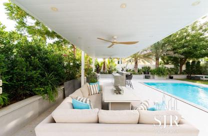 Villa - 4 Bedrooms - 4 Bathrooms for sale in Jumeirah Park Homes - Jumeirah Park - Dubai