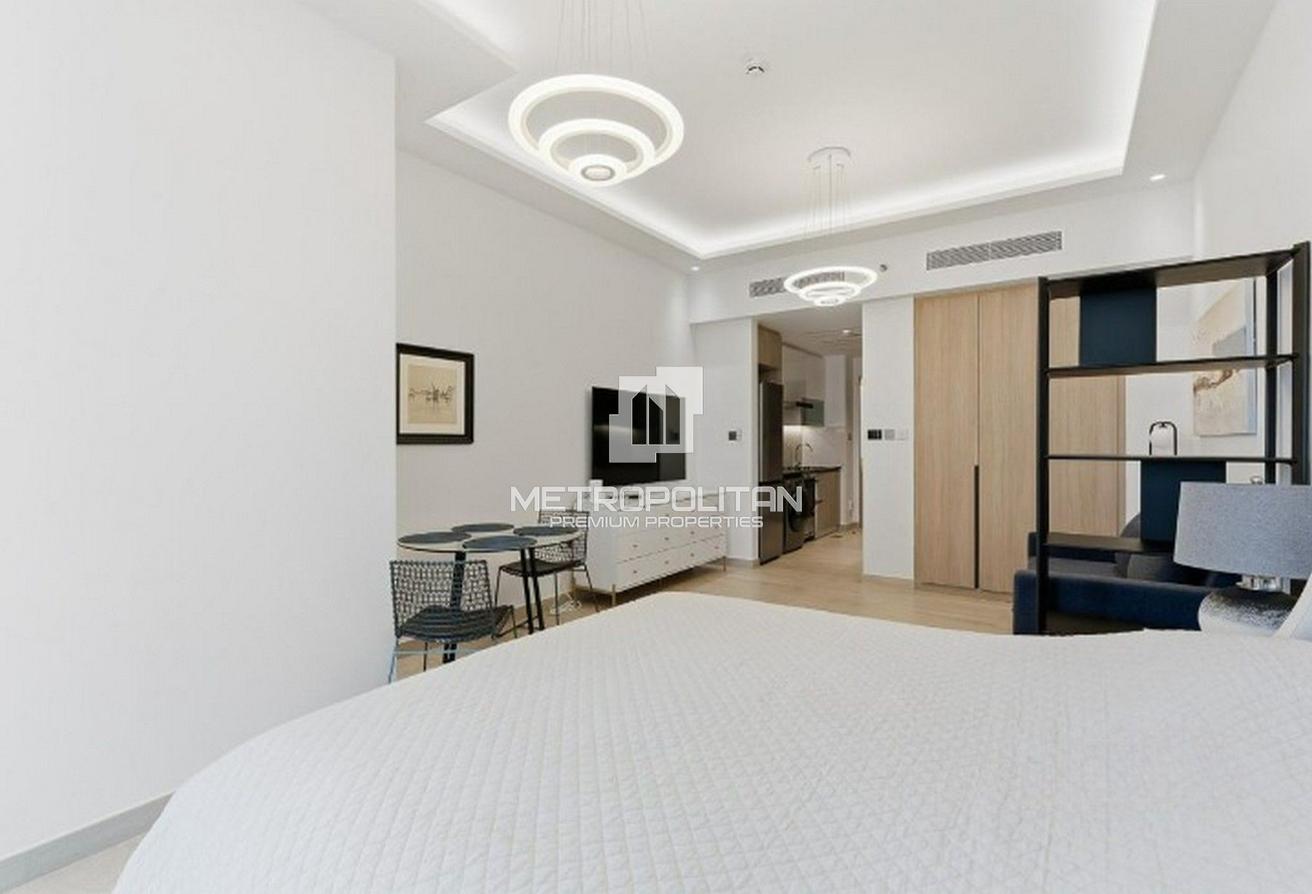 Furnished | Vacant from September | High Floor photo 6