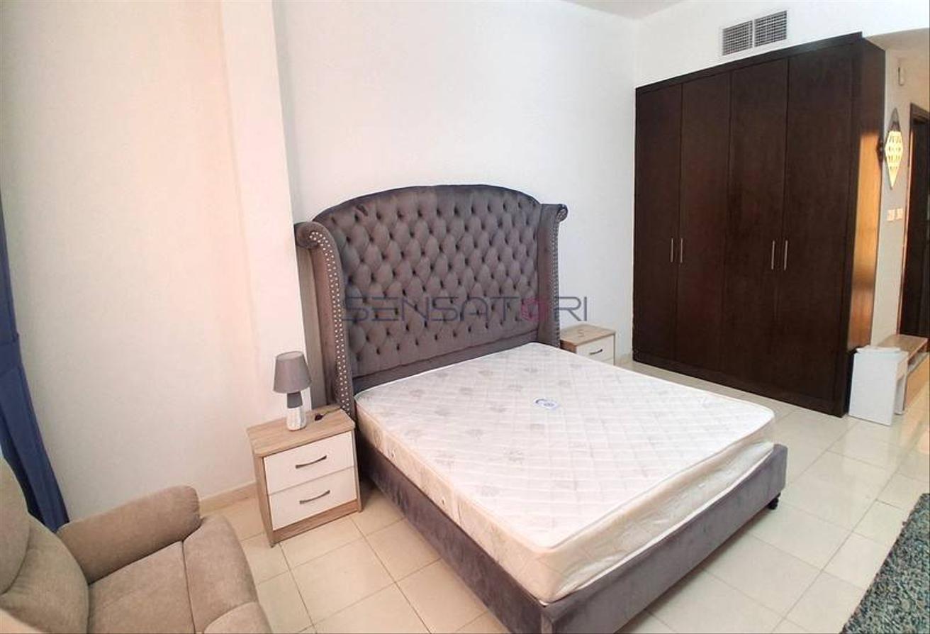 BILLS INCLUDED | SPACIOUS LAYOUT | READY TO MOVE photo 4