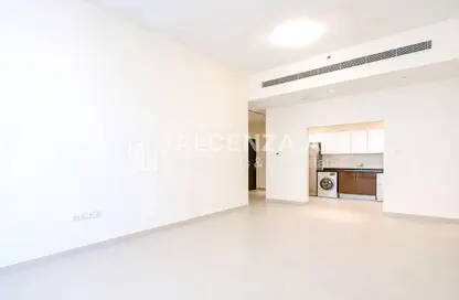 Apartment - 2 Bedrooms - 3 Bathrooms for rent in Marina Arcade Tower - Dubai Marina - Dubai
