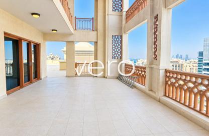 Apartment - 4 - 5 for rent in Marina Residences 1 - Marina Residences - Palm Jumeirah - Dubai