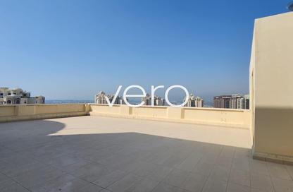 Apartment - 4 - 5 for rent in Marina Residences 1 - Marina Residences - Palm Jumeirah - Dubai