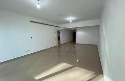 Apartment - 2 Bedrooms - 3 Bathrooms for rent in Al Khan Corniche - Al Khan - Sharjah