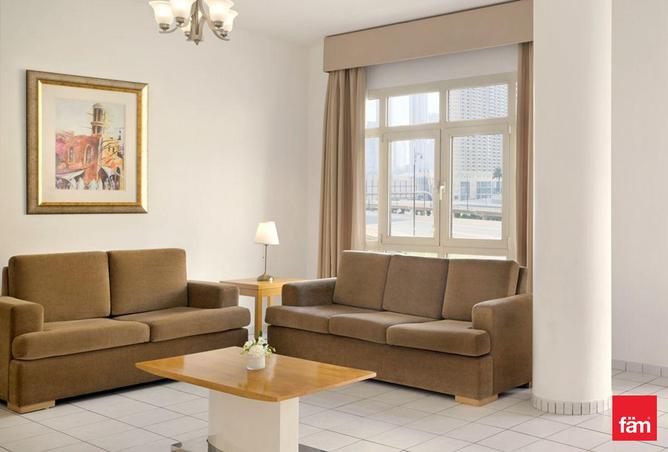 98270243 - Property Image 2