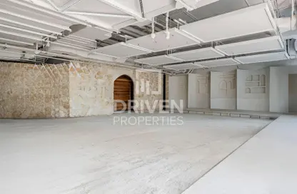 Office Space - Studio - 2 Bathrooms for rent in Burj Daman - DIFC - Dubai