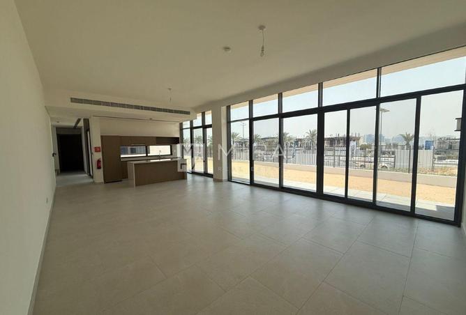 53180120 - صورة العقار 2