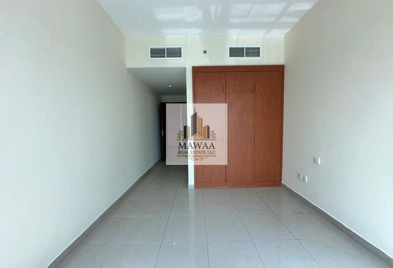 Spacious 1BR | Prime JLT Location | Vacant photo 12