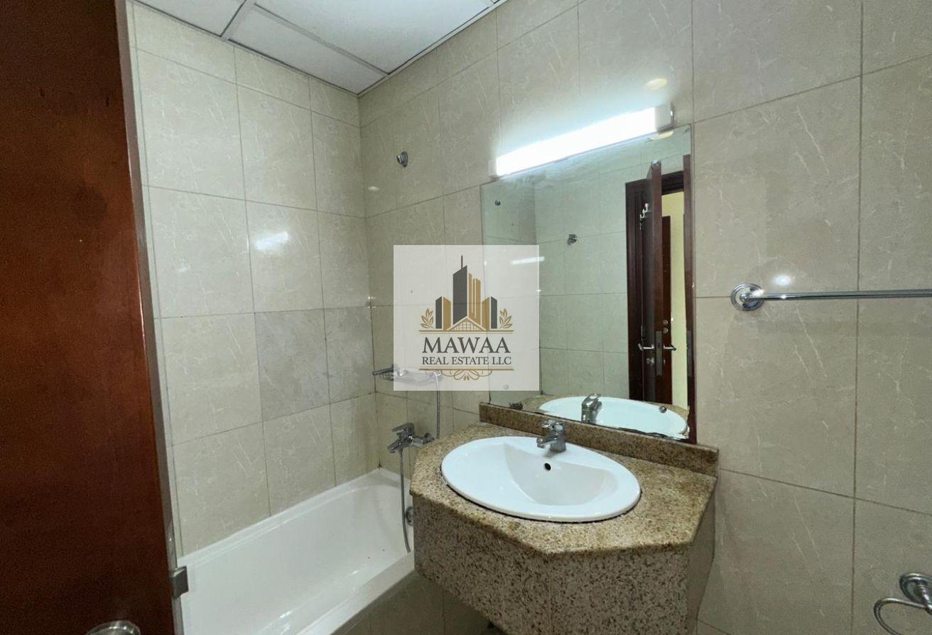 Spacious 1BR | Prime JLT Location | Vacant photo 8