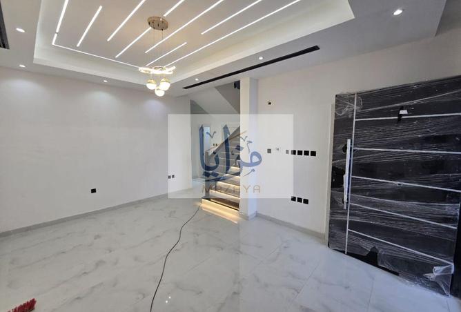 126112855 - Property Image 3