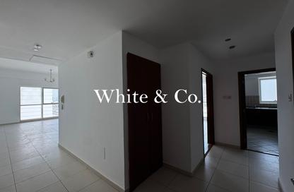 Apartment - 1 Bedroom - 1 Bathroom for rent in Cascades Tower - Dubai Marina - Dubai